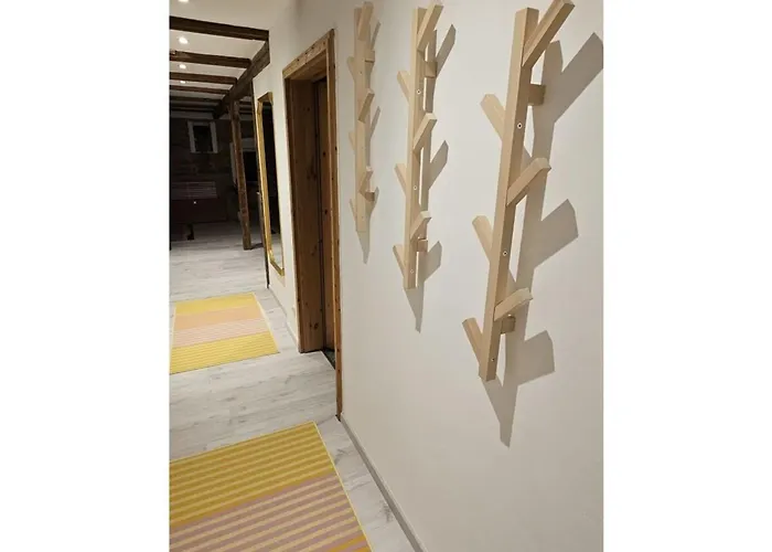 Elliebe Apartament *