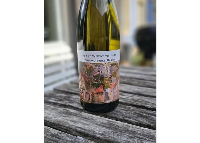 Elliebe Apartament *